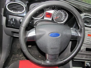 Купить Ford Focus, 1.8, 2008 года с пробегом, цена 4844 руб., id 15774