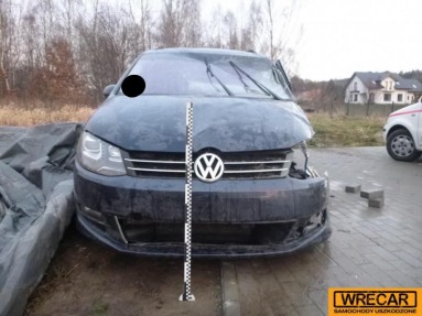 Купить Volkswagen Sharan, 2.0, 2012 года с пробегом, цена 9689 руб., id 15786
