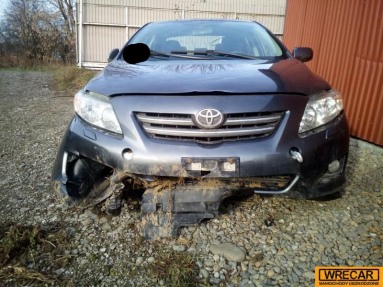 Купить Toyota Corolla, 1.3, 2009 года с пробегом, цена 1592 руб., id 15808
