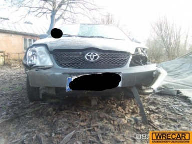 Купить Toyota Corolla, 1.4, 2003 года с пробегом, цена 1592 руб., id 15831