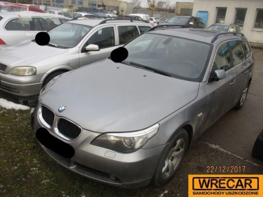 Купить BMW 523i E61, 2.5, 2005 года с пробегом, цена 40484 руб., id 15861