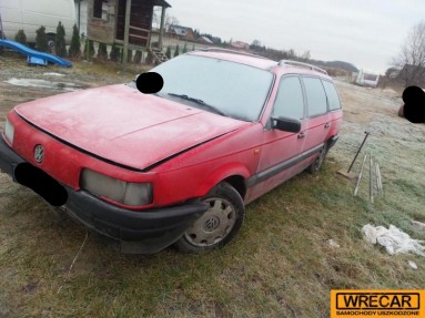 Купить Volkswagen Passat, 1.9, 1992 года с пробегом, цена 1592 руб., id 15888