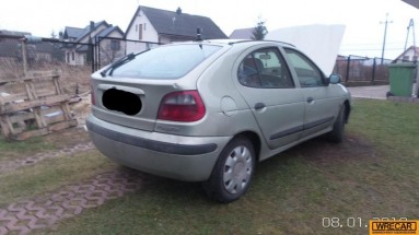 Купить Renault Megane, 1.9, 2000 года с пробегом, цена 1592 руб., id 15892