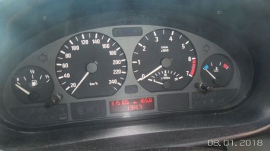 Купить BMW 3 318i Kat., 1.9, 1999 года с пробегом, цена 17785 руб., id 15893