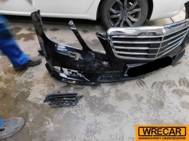 Купить Mercedes-Benz E 200 212 Avantgarde, 1.8, 2012 года с пробегом, цена 43737 руб., id 15902