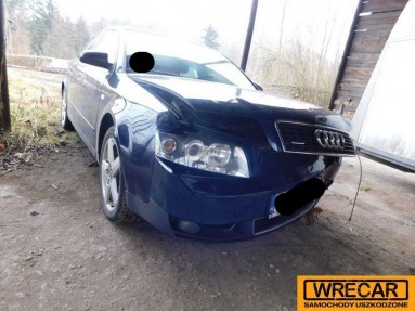 Купить Audi A4, 3.0, 2003 года с пробегом, цена 1592 руб., id 15909