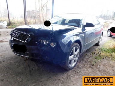 Купить Audi A4, 3.0, 2003 года с пробегом, цена 1592 руб., id 15909