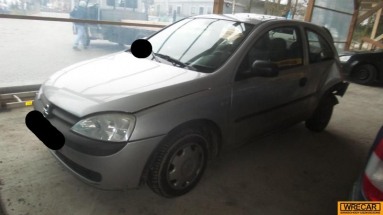 Купить Opel Corsa, 1.0, 2001 года с пробегом, цена 1592 руб., id 15918