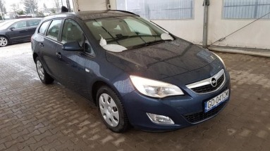 Купить Opel Astra, 1.7, 2011 года с пробегом, цена 327335 руб., id 15931