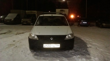 Купить Renault Logan, 1.4, 2007 года с пробегом, цена 160000 руб., id 15933