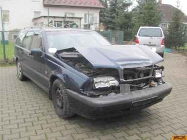 Купить Volvo 850, 2.4, 1996 года с пробегом, цена 0 руб., id 15965