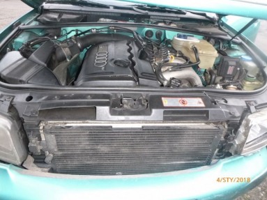 Купить Audi A4, 1.8, 1995 года с пробегом, цена 8097 руб., id 15998