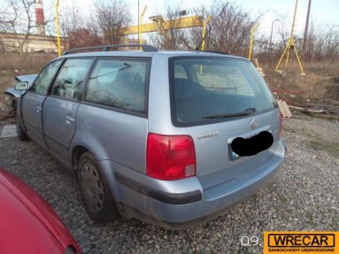 Купить Volkswagen Passat, 1.8, 2000 года с пробегом, цена 0 руб., id 16083