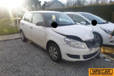 Купить Skoda Fabia, 1.2, 2013 года с пробегом, цена 85882 руб., id 16132