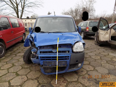 Купить Fiat Doblo, 1.2, 2008 года с пробегом, цена 1592 руб., id 16147