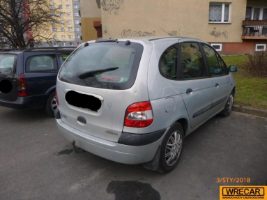 Купить Renault Scenic, 1.6, 1999 года с пробегом, цена 8097 руб., id 16156