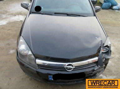 Купить Opel Astra, 1.4, 2006 года с пробегом, цена 1592 руб., id 16215