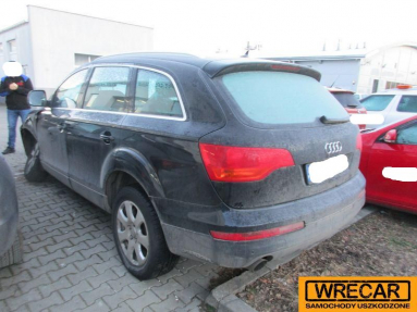 Купить Audi Q7, 3.0, 2008 года с пробегом, цена 12941 руб., id 16229