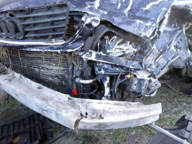 Купить Audi A6, 2.5, 1995 года с пробегом, цена 1592 руб., id 16266