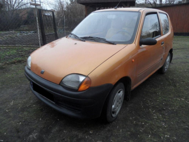 Купить Fiat Seicento, 0.9, 1999 года с пробегом, цена 1592 руб., id 16278