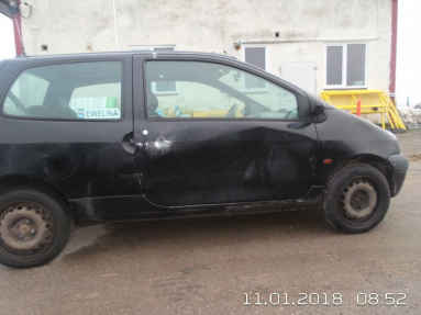Купить Renault Twingo, 1.1, 2001 года с пробегом, цена 0 руб., id 16322
