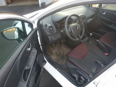 Купить Renault Clio, 0.9, 2013 года с пробегом, цена 162076 руб., id 16341