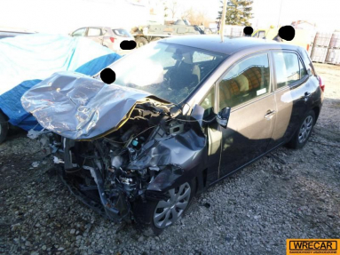 Купить Toyota Auris, 1.3, 2012 года с пробегом, цена 8097 руб., id 16364