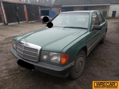 Купить Mercedes-Benz 190, 2.0, 1986 года с пробегом, цена 3253 руб., id 16369
