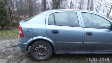 Купить Opel Astra, 1.8, 1999 года с пробегом, цена 1592 руб., id 16372