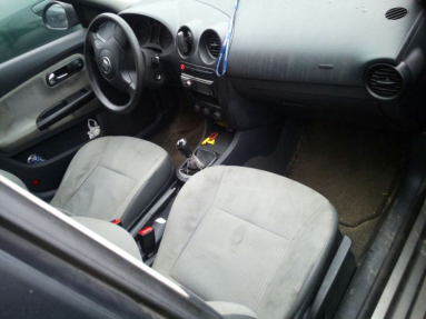 Купить SEAT Ibiza, 1.9, 2002 года с пробегом, цена 1592 руб., id 16416