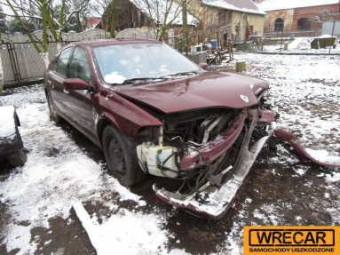 Купить Renault Laguna, 2.2, 2004 года с пробегом, цена 1592 руб., id 16471