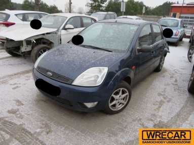 Купить Ford Fiesta, 1.4, 2004 года с пробегом, цена 1592 руб., id 16484