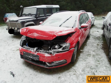 Купить Volkswagen Passat, 2.0, 2011 года с пробегом, цена 272249 руб., id 16486