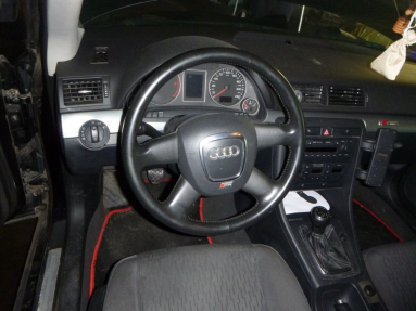 Купить Audi A4, 2.0, 2005 года с пробегом, цена 113425 руб., id 16515