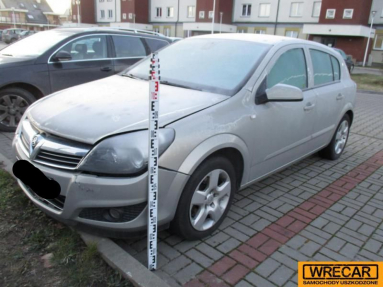 Купить Opel Astra, 1.9, 2007 года с пробегом, цена 58339 руб., id 16530