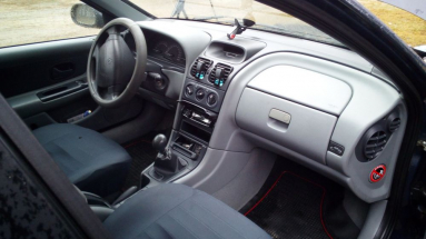 Купить Renault Laguna, 1.6, 1998 года с пробегом, цена 1592 руб., id 16537