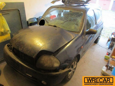 Купить Renault Clio, 1.9, 1998 года с пробегом, цена 1592 руб., id 16543