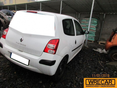 Купить Renault Twingo, 1.1, 2009 года с пробегом, цена 19446 руб., id 16551