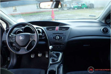 Купить Honda Civic, 1.8, 2013 года с пробегом, цена 659583 руб., id 16564