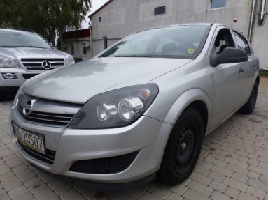 Купить Opel Astra, 1.7, 2011 года с пробегом, цена 228512 руб., id 16609