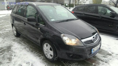 Купить Opel Zafira, 1.7, 2014 года с пробегом, цена 478061 руб., id 16634