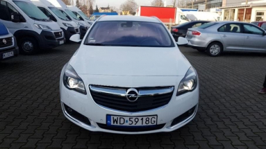 Купить Opel Insignia, 2.0, 2013 года с пробегом, цена 643390 руб., id 16676