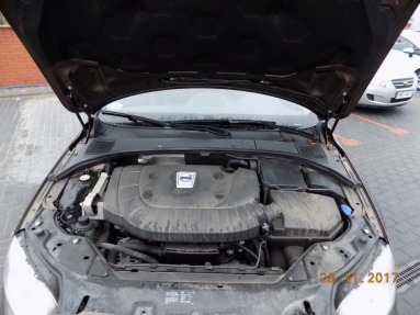 Купить Volvo XC70 D4 AWD Summum aut, 2.4, 2014 года с пробегом, цена 1927055 руб., id 16685