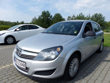 Купить Opel Astra, 1.7, 2011 года с пробегом, цена 222006 руб., id 16717