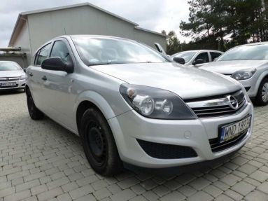 Купить Opel Astra, 1.7, 2011 года с пробегом, цена 233356 руб., id 16720