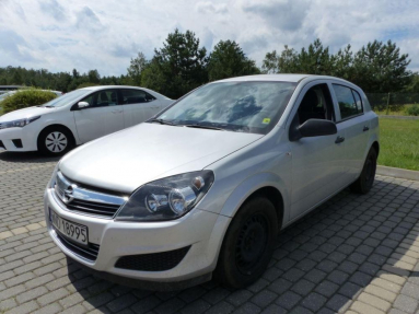 Купить Opel Astra, 1.7, 2011 года с пробегом, цена 192802 руб., id 16723