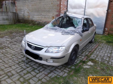 Купить Mazda 323, 1.6, 2001 года с пробегом, цена 1592 руб., id 16739