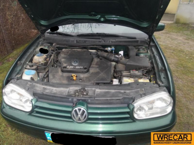 Купить Volkswagen Golf, 1.6, 1999 года с пробегом, цена 16194 руб., id 16753
