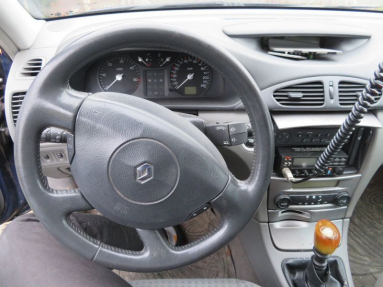Купить Renault Laguna, 1.9, 2003 года с пробегом, цена 0 руб., id 16778