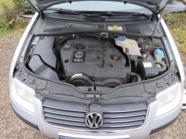Купить Volkswagen Passat, 1.9, 2003 года с пробегом, цена 0 руб., id 16807